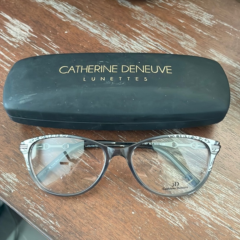 Catherine Deneuve CD 327 SLT gray eyeglasses with logo black case.